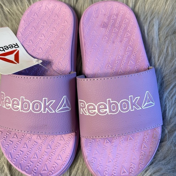 Reebok Slides Girls Size 13 Purple Slip On Sandals Shoes Lightweight‎ - Picture 4 of 7
